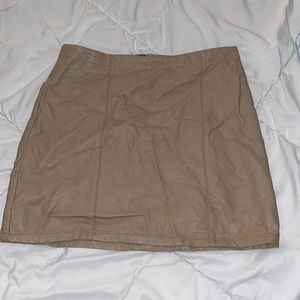 Women’s skirt